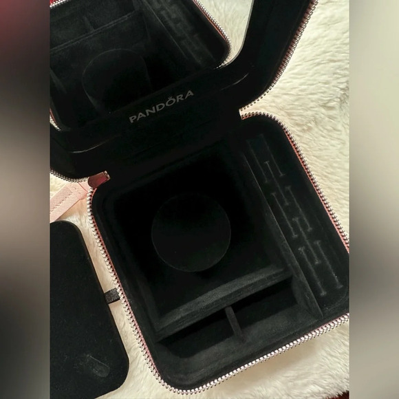 PANDORA TRAVEL JEWELRY CASE - Picture 3 of 4